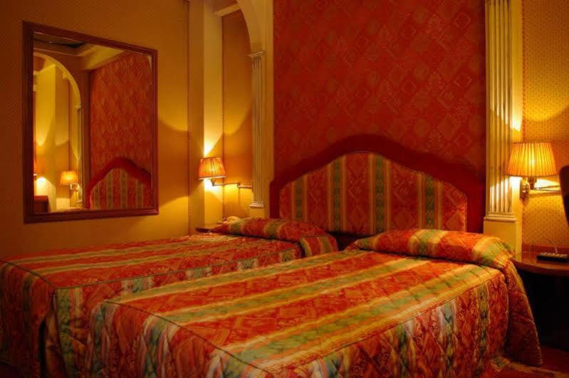 Hotel Motel Miami Pioltello Ngoại thất bức ảnh